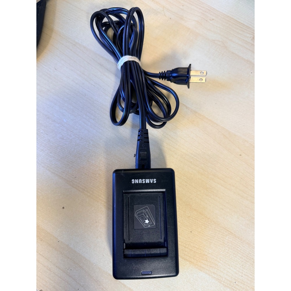 Samsung SBC-L4 Battery Charger BP1310 Battery Digicam Photography w/ battery